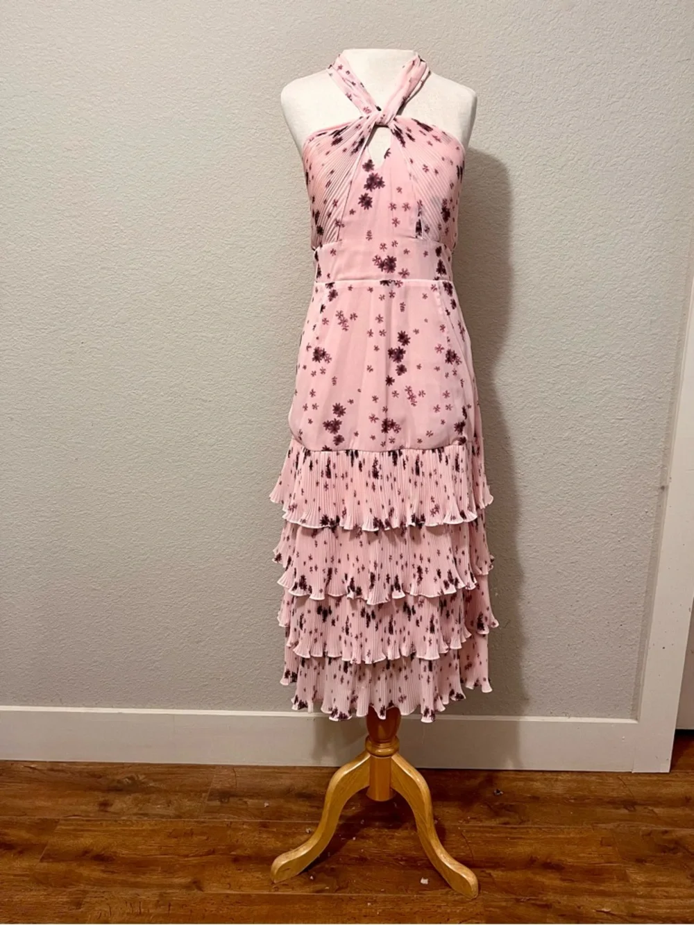 LuLu’s Pink Floral Halter Tiered Midi Dress - Picture 7 of 7